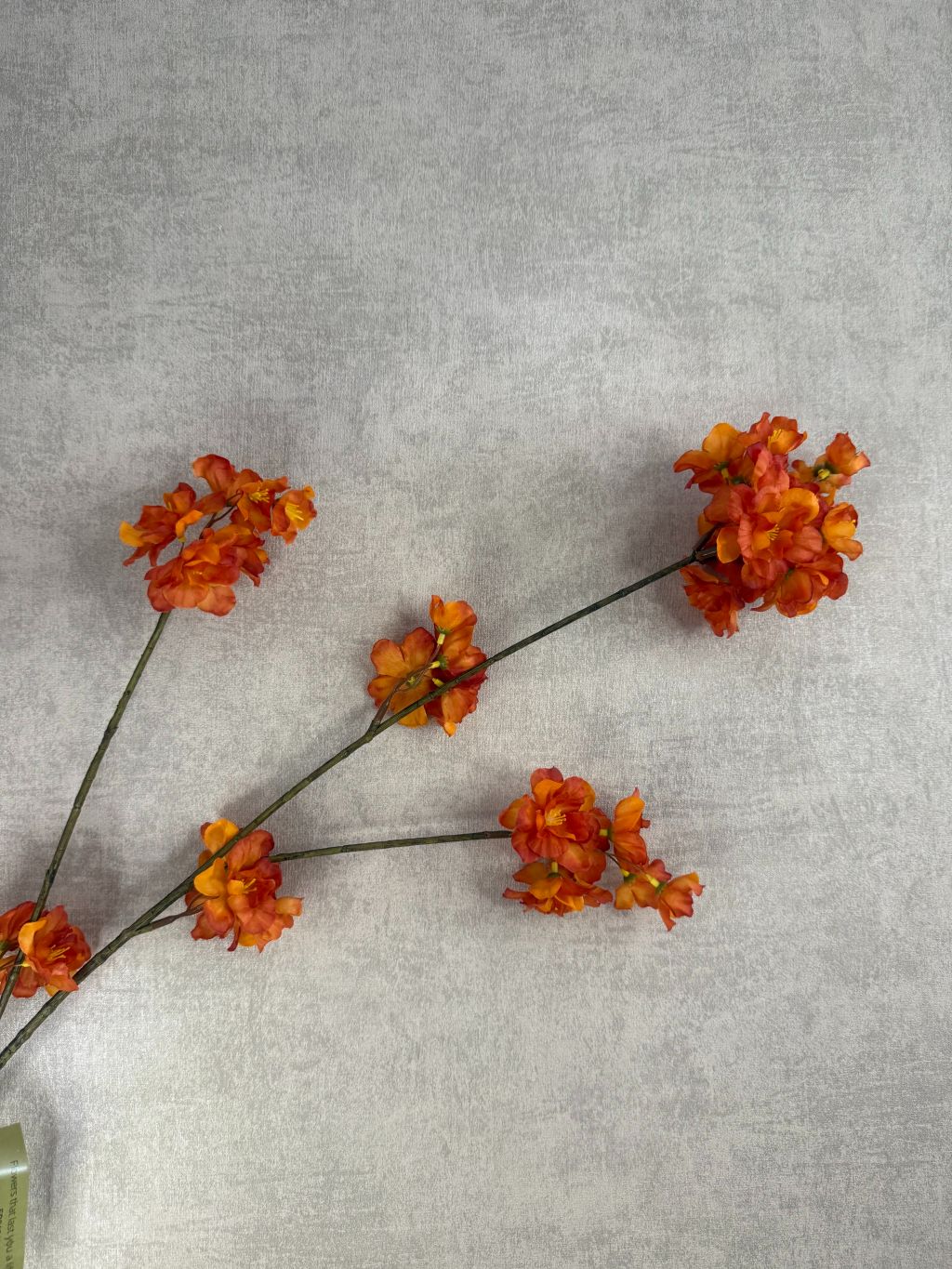 Ramo di fiori di seta Prunus arancione