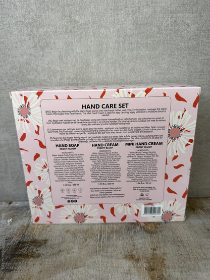 HouseVitamin handverzorging cadeauset Pioenroos met handzeep, handcrème en mini handcrème in roze cadeauverpakking.