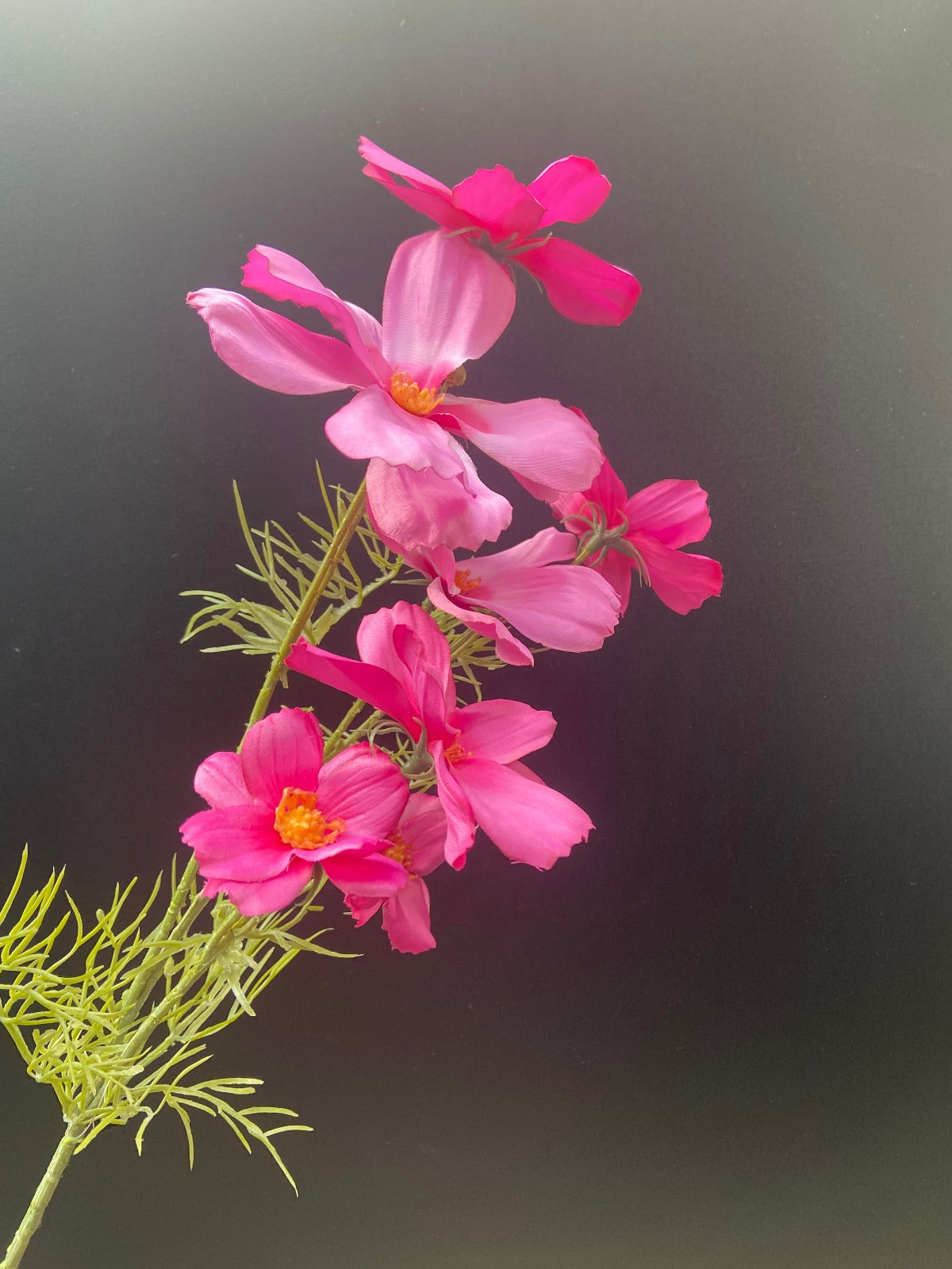 Fiore artificiale rosa cosmo