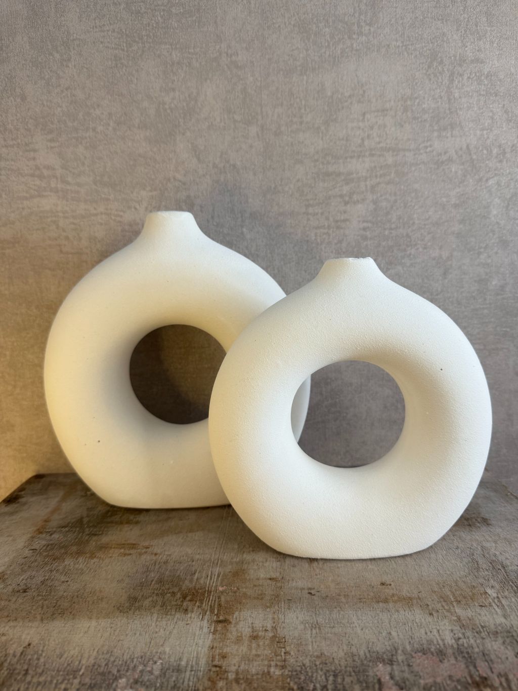Jarrón de donut Japandi