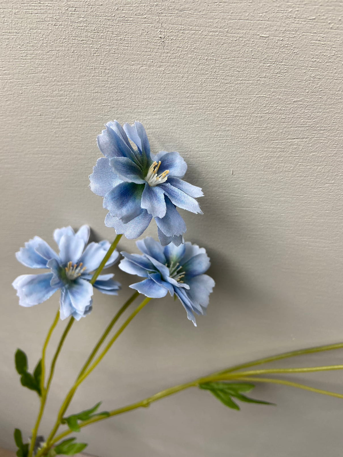 Sztuczny kwiat Centaurea Madelon niebieski