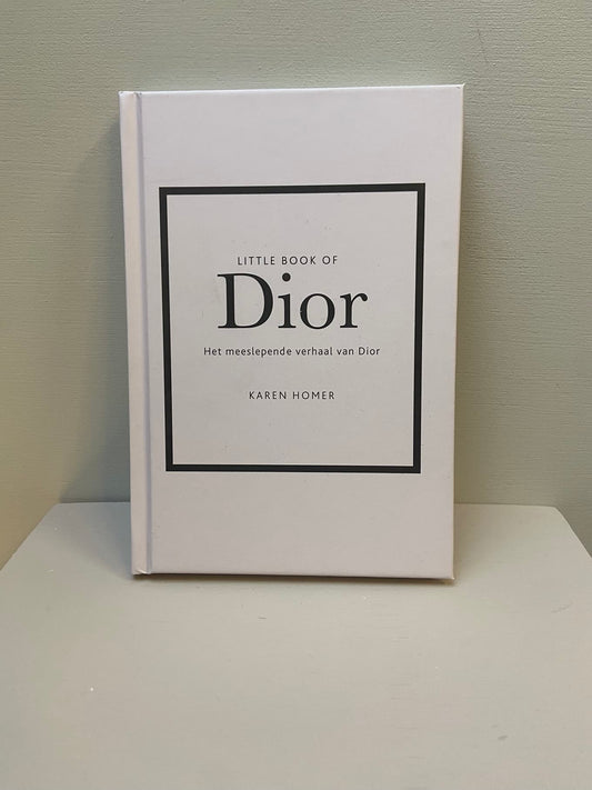 Tafelboek | Little book of Dior