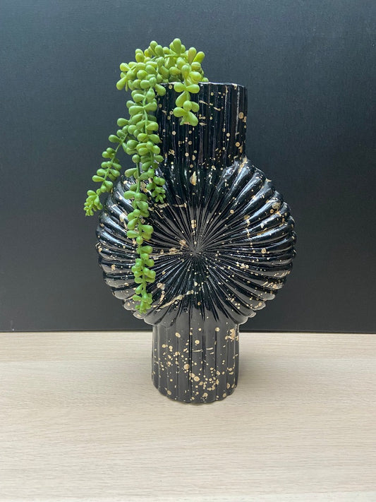 Vase Splash