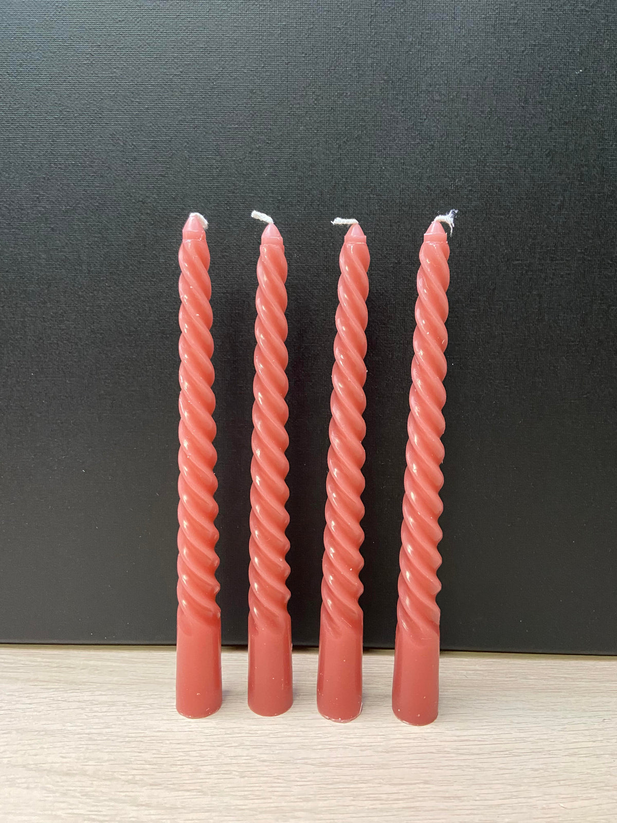 Kaarsen twist roze (4 stuks)