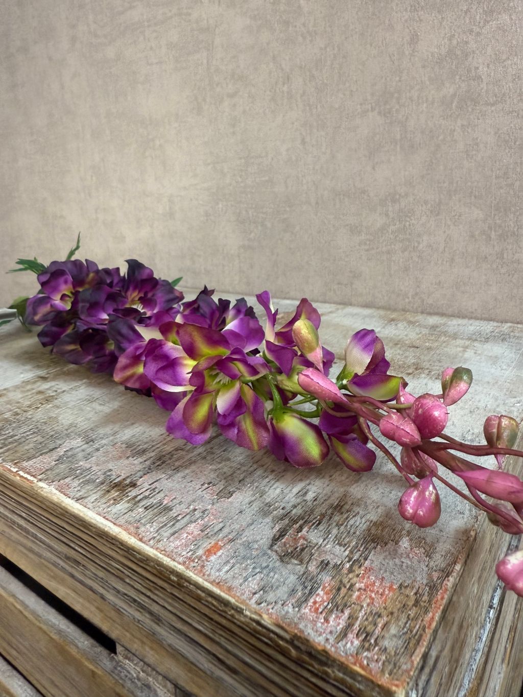 Sztuczne delphinium | Fioletowy melanż
