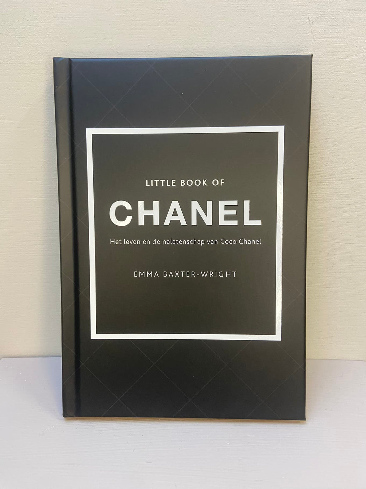 Tischbuch | Kleines Buch von Chanel
