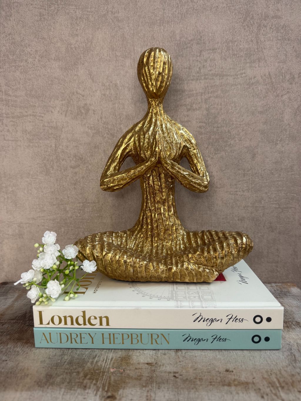 Adorno Serena | Yoga
