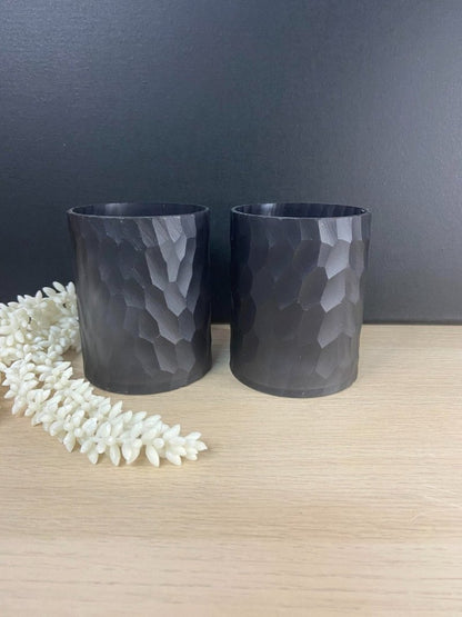 Waxinelichthouder zwart glas met erwtenplant